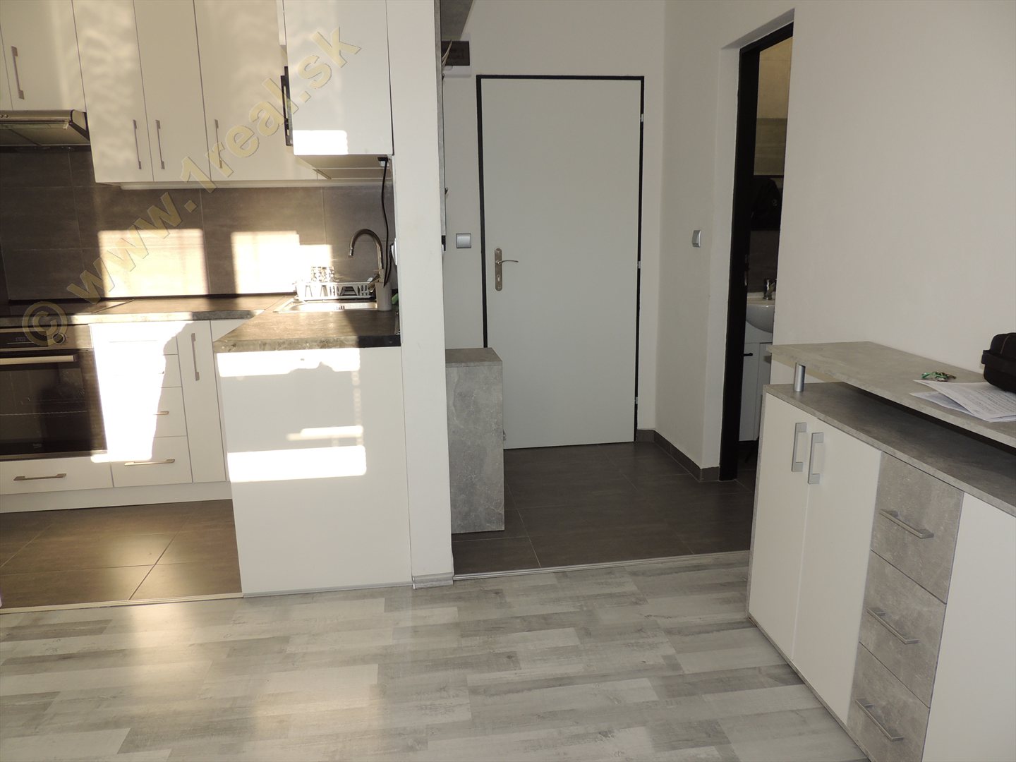 Garsónka, Banská Bystrica, Internátna [645]