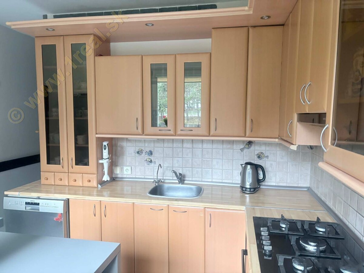 3-izbový byt, Banská Bystrica, Karpatská [777]