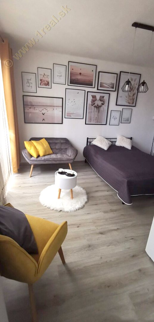 1-izbový byt, Banská Bystrica, Lazovná [793]