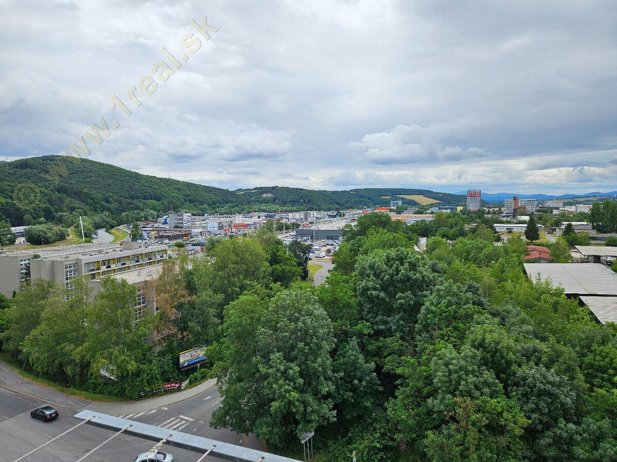 3-izbový byt, Banská Bystrica, Bernolákova [809]