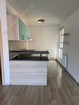 3-izbový byt, Banská Bystrica, Dolná [811]
