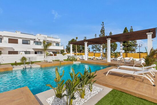 3-izb. Bungalov Na predaj, Murcia, Los Alcazares, Španielsko [N9503]