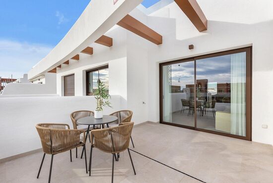 3-izb. Bungalov Na predaj, Murcia, Los Alcazares, Španielsko [N9504]