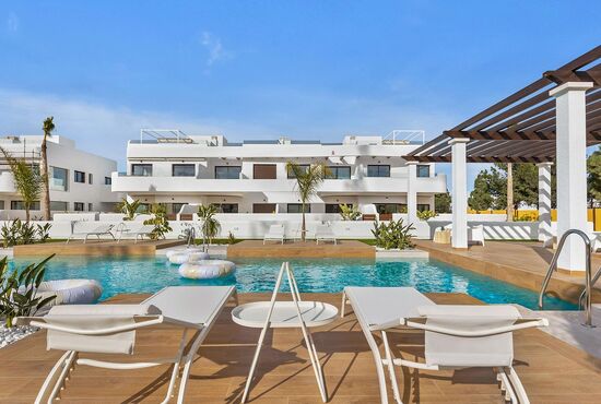 3-izb. Penthouse Na predaj, Murcia, Los Alcazares, Španielsko [N9493]