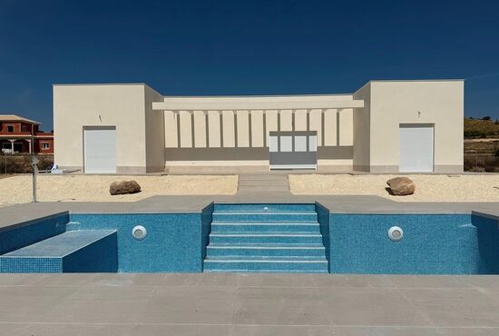 3-izb. Vila Na predaj, Alicante, Pinoso, Španielsko [N9374]