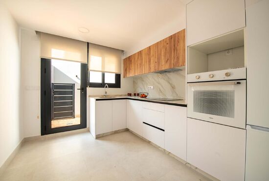 3-izb. Bungalov Na predaj, Alicante, Cox, Španielsko [N9362]