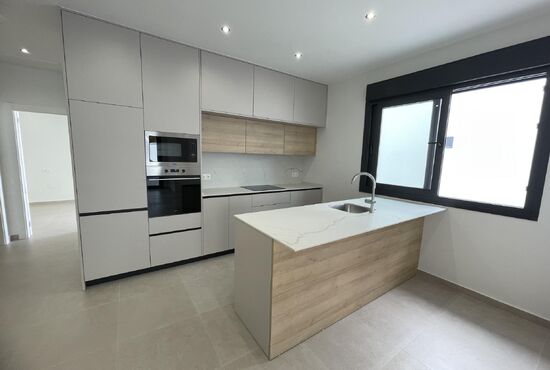 3-izb. Vila Na predaj, Alicante, Almoradi, Španielsko [N9262]
