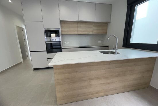 3-izb. Vila Na predaj, Alicante, Almoradi, Španielsko [N9262]