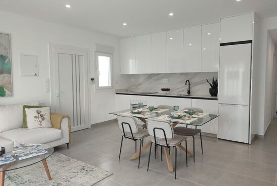 3-izb. Vila Na predaj, Murcia, Torre Pacheco, Španielsko [N9161]