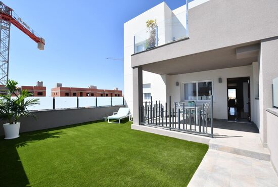3-izb. Bungalov Na predaj, Alicante, San Miguel de Salinas, Španielsko [N9140]