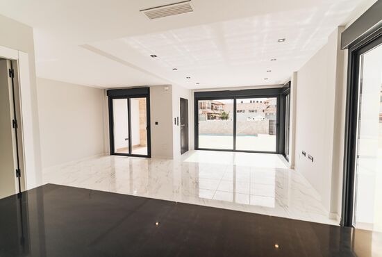 4-izb. Vila Na predaj, Alicante, Orihuela Costa, Španielsko [N6722]