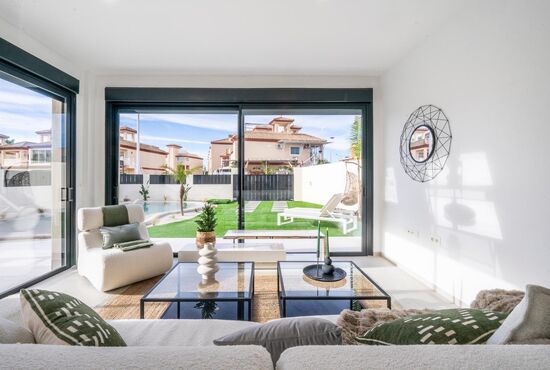 3-izb. Vila Na predaj, Murcia, Torre Pacheco, Španielsko [N8901]