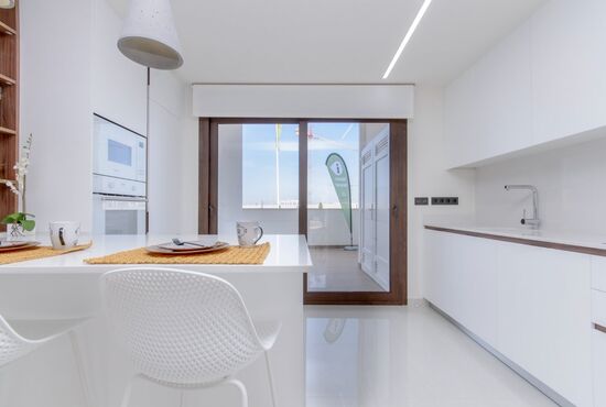 2-izb. Bungalov Na predaj, Alicante, Torrevieja, Španielsko [N6470]