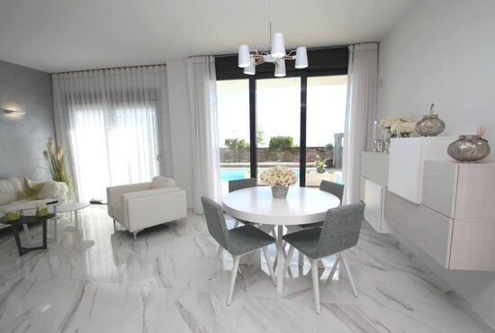 3-izb. Vila Na predaj, Alicante, San Miguel de Salinas, Španielsko [N6405]
