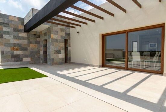 3-izb. Vila Na predaj, Alicante, Torrevieja, Španielsko [N3719]