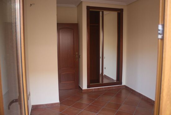 2-izb. Mestský dom Na predaj, Alicante, Torrevieja, Španielsko [N6289]