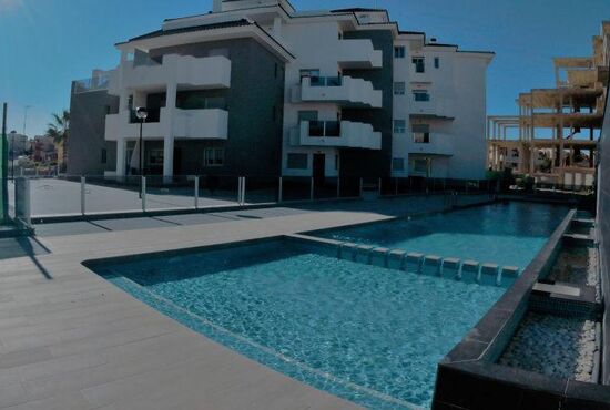 2-izb. Penthouse Na predaj, Alicante, Orihuela Costa, Španielsko [N8048]