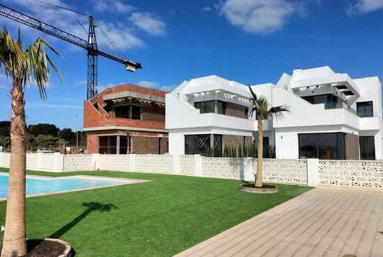 3-izb. Vila Na predaj, Alicante, Pilar de La Horadada, Španielsko [N6673]
