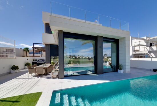 3-izb. Vila Na predaj, Alicante, Pilar de La Horadada, Španielsko [N8106]