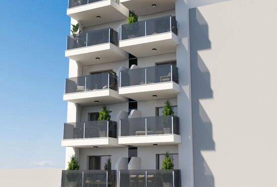 3-izb. Apartmán Na predaj, Alicante, Torrevieja, Španielsko [N8498]