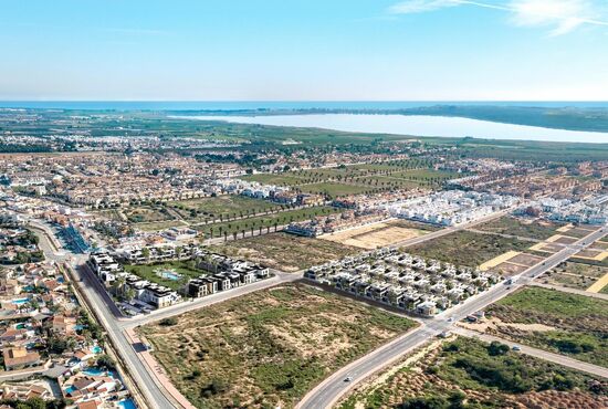 2-izb. Bungalov Na predaj, Alicante, Ciudad Quesada, Španielsko [N8541]