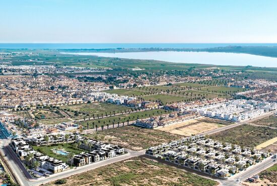 2-izb. Bungalov Na predaj, Alicante, Ciudad Quesada, Španielsko [N8541]