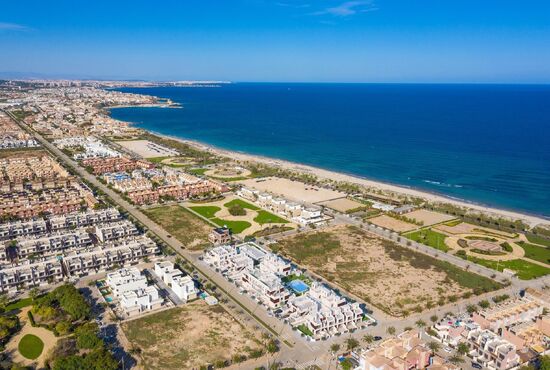 2-izb. Bungalov Na predaj, Alicante, Pilar de La Horadada, Španielsko [N8520]