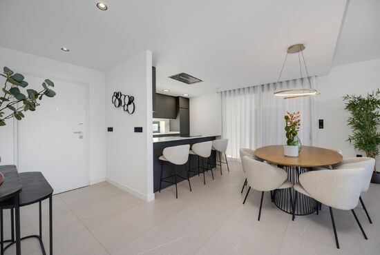 3-izb. Vila Na predaj, Alicante, Torrevieja, Španielsko [N8628]
