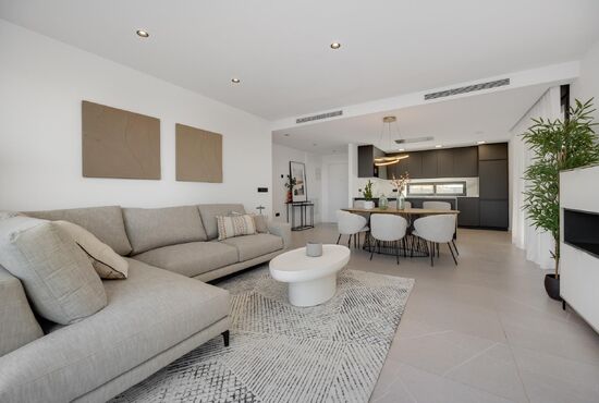 3-izb. Vila Na predaj, Alicante, Torrevieja, Španielsko [N8628]