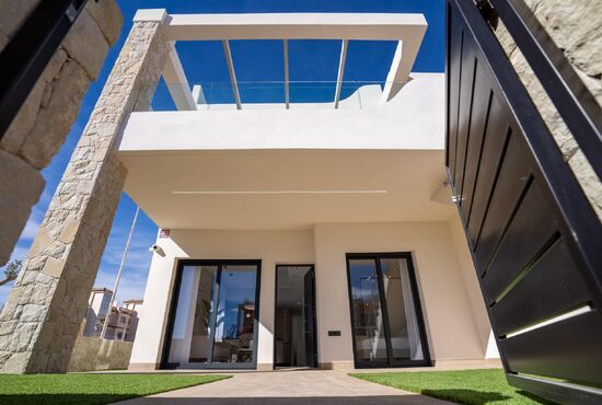 3-izb. Bungalov Na predaj, Alicante, Pilar de La Horadada, Španielsko [N8634]
