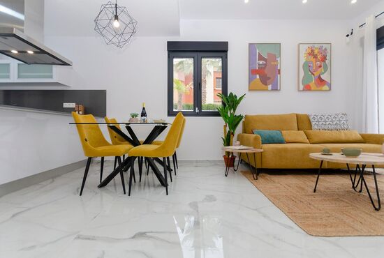 3-izb. Vila Na predaj, Alicante, Torrevieja, Španielsko [N7949]