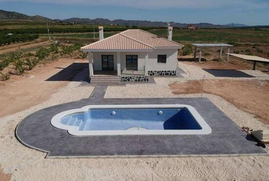 3-izb. Vila Na predaj, Alicante, Pinoso, Španielsko [N7754]