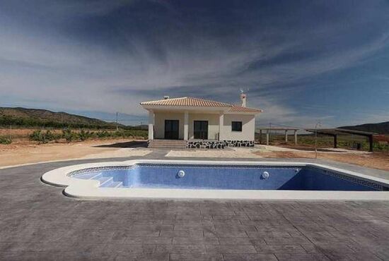 3-izb. Vila Na predaj, Alicante, Pinoso, Španielsko [N7754]