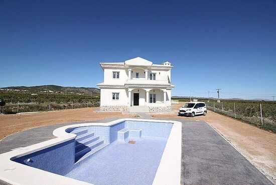 4-izb. Vila Na predaj, Alicante, Pinoso, Španielsko [N7755]