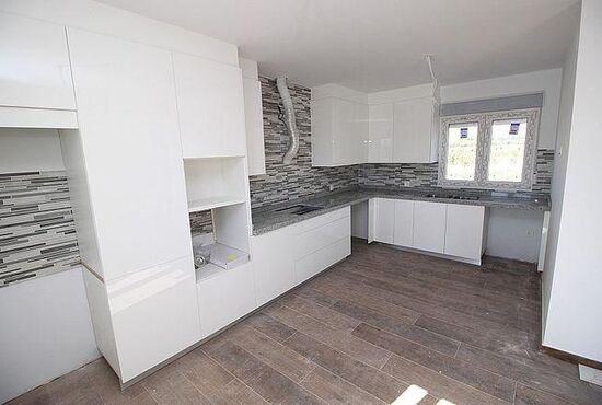 4-izb. Vila Na predaj, Alicante, Pinoso, Španielsko [N7755]