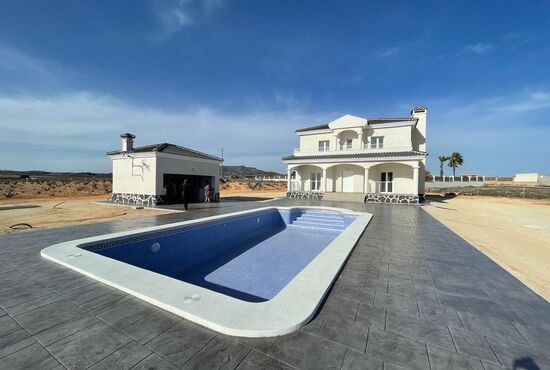 4-izb. Vila Na predaj, Alicante, Pinoso, Španielsko [N7756]