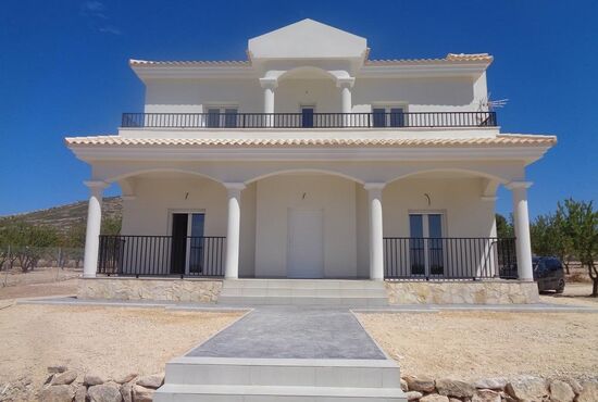 4-izb. Vila Na predaj, Alicante, Pinoso, Španielsko [N7756]