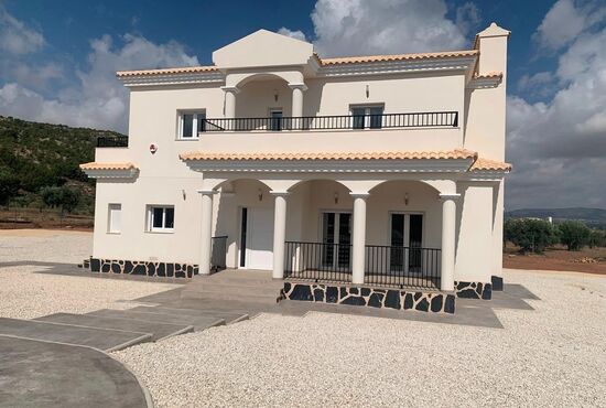 4-izb. Vila Na predaj, Alicante, Pinoso, Španielsko [N7757]
