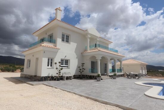 4-izb. Vila Na predaj, Alicante, Pinoso, Španielsko [N7757]