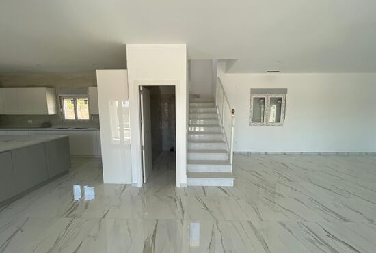 6-izb. Vila Na predaj, Alicante, Pinoso, Španielsko [N7760]