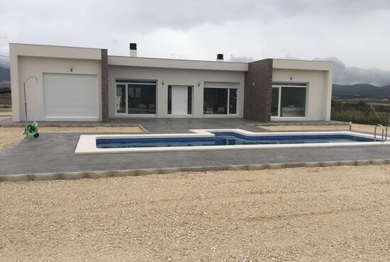 3-izb. Vila Na predaj, Alicante, Pinoso, Španielsko [N7761]