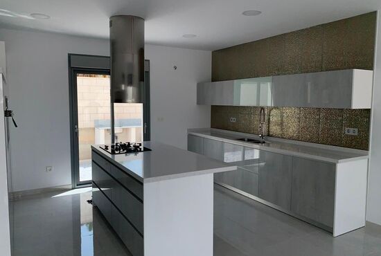 4-izb. Vila Na predaj, Alicante, Pinoso, Španielsko [N7762]