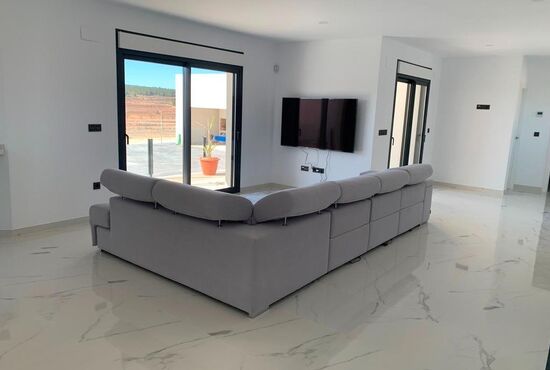 4-izb. Vila Na predaj, Alicante, Pinoso, Španielsko [N7763]
