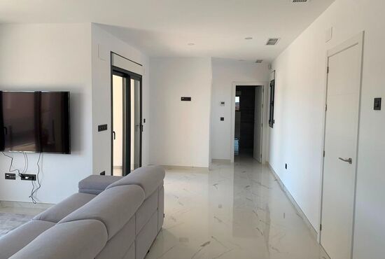 4-izb. Vila Na predaj, Alicante, Pinoso, Španielsko [N7763]