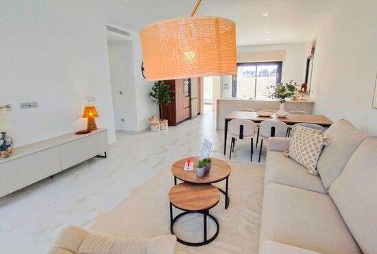 3-izb. Vila Na predaj, Alicante, Pilar de La Horadada, Španielsko [N6422]