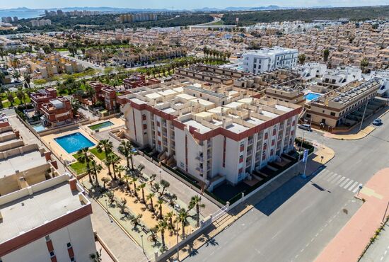 2-izb. Penthouse Na predaj, Alicante, Orihuela Costa, Španielsko [N8681]