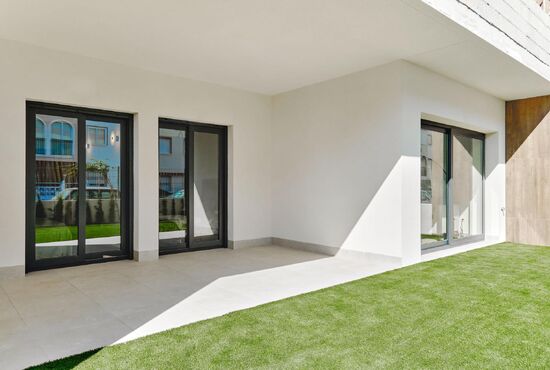 2-izb. Bungalov Na predaj, Alicante, Torrevieja, Španielsko [N6055]