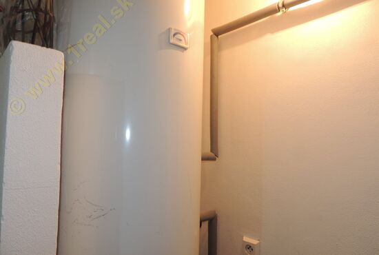 Rodinný dom, Nadštandard, RD, Moštenica [579]