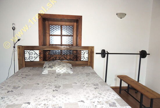 Rodinný dom, Nadštandard, RD, Moštenica [579]