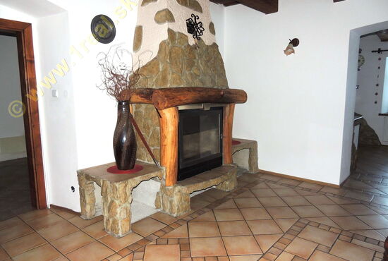 Rodinný dom, Nadštandard, RD, Moštenica [579]